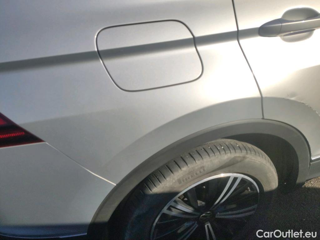  Volkswagen  Tiguan VOLKSWAGEN  / 2020 / 5P / todoterreno Life 1.4 TSI eHybrid 180kW (245CV) DSG #15