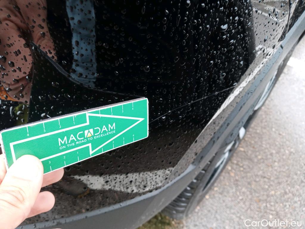  Volvo  XC 40 VOLVO XC40 / 2017 / 5P / todoterreno 2.0 D4 AWD R-Design Auto #26