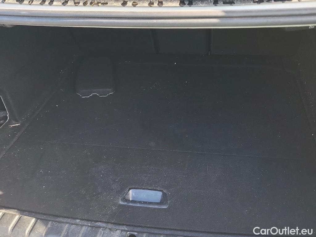  Bmw  Serie 2 BMW  / 2019 / 4P / sedán 218i Gran Coupe #19