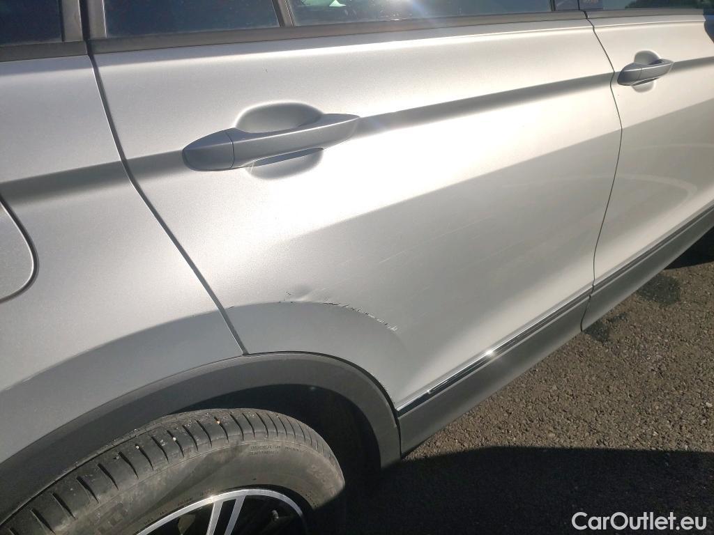  Volkswagen  Tiguan VOLKSWAGEN  / 2020 / 5P / todoterreno Life 1.4 TSI eHybrid 180kW (245CV) DSG #3