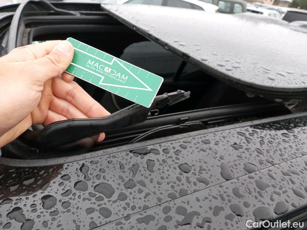  Volvo  XC 40 VOLVO XC40 / 2017 / 5P / todoterreno 2.0 D4 AWD R-Design Auto #22