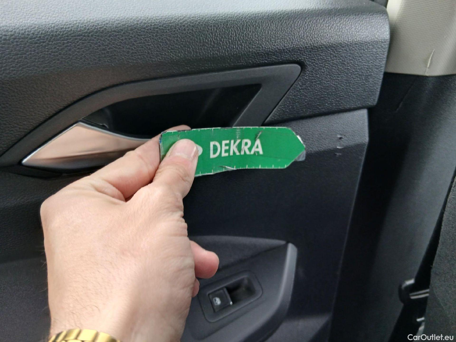  Volkswagen  Golf  VOLKSWAGEN / 2020 / 5P / familiar Life 1.5 eTSI 110kW (150CV) DSG Variant #38