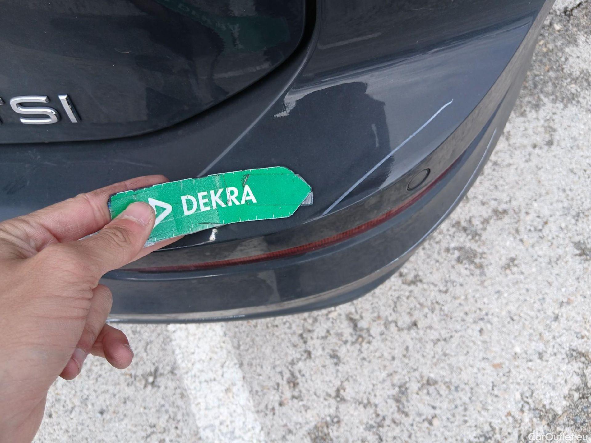  Volkswagen  Golf  VOLKSWAGEN / 2020 / 5P / familiar Life 1.5 eTSI 110kW (150CV) DSG Variant #25