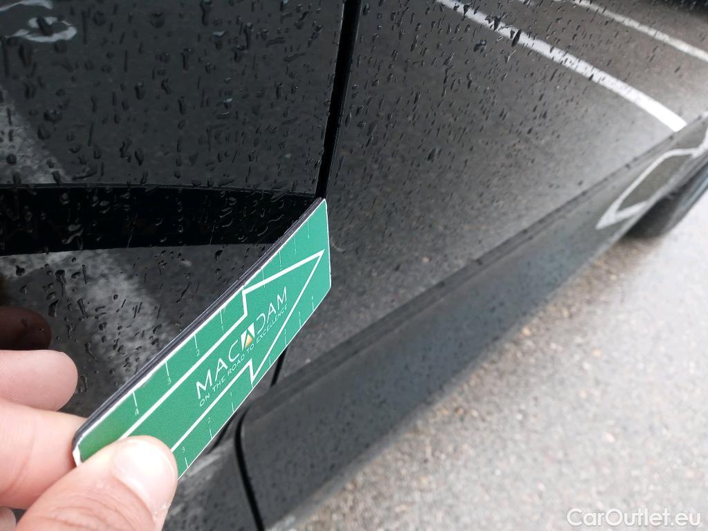  Volvo  XC 40 VOLVO XC40 / 2017 / 5P / todoterreno 2.0 D4 AWD R-Design Auto #23