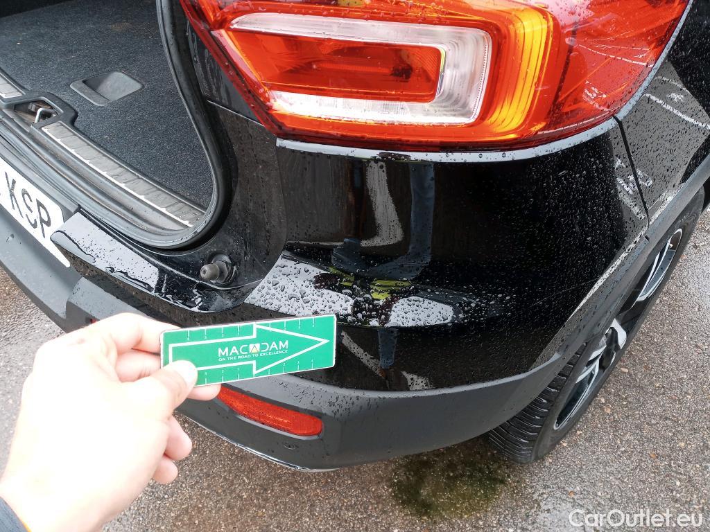  Volvo  XC 40 VOLVO XC40 / 2017 / 5P / todoterreno 2.0 D4 AWD R-Design Auto #27