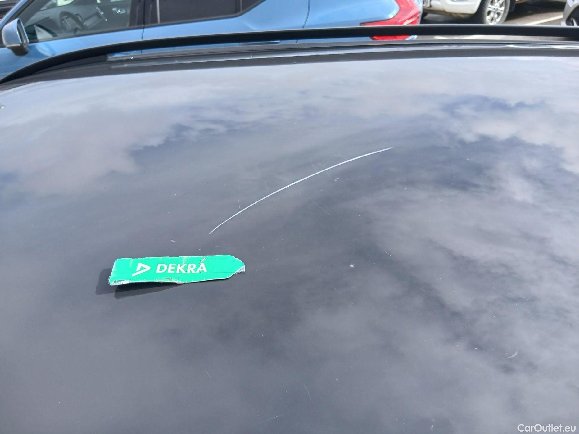  Volkswagen  Golf  VOLKSWAGEN / 2020 / 5P / familiar Life 1.5 eTSI 110kW (150CV) DSG Variant #18