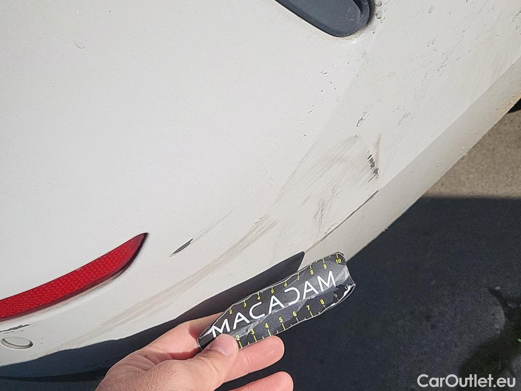  Bmw  Serie 2 BMW  / 2019 / 4P / sedán 218i Gran Coupe #18