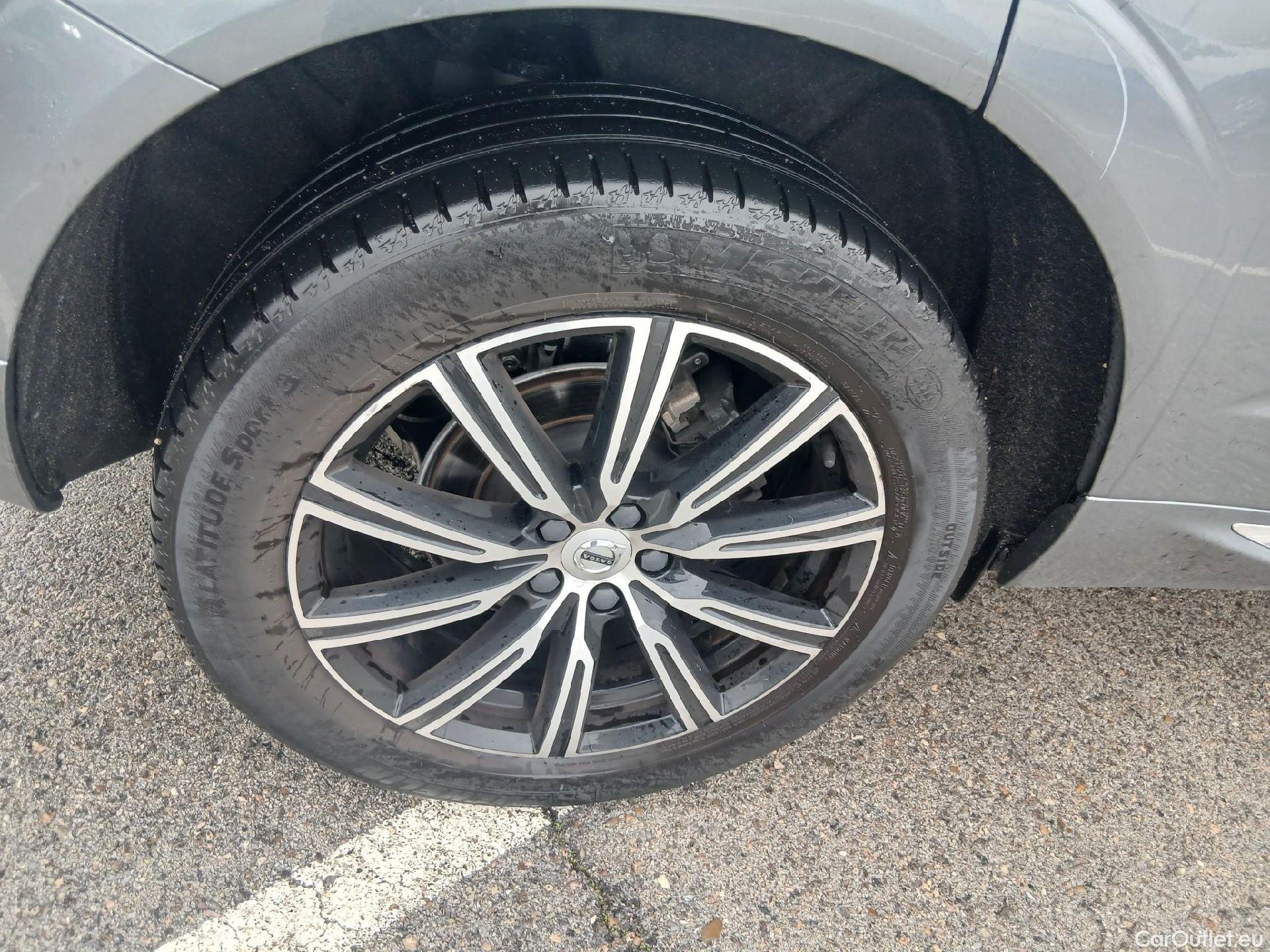  Volvo  XC60 VOLVO  / 2017 / 5P / todoterreno 2.0 D4 AWD Inscription Auto #1