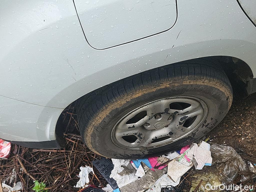  Dacia  Duster DACIA  / 2018 / 5P / todoterreno Essent. Blue dCi 85kW (115CV) 4X2 #16