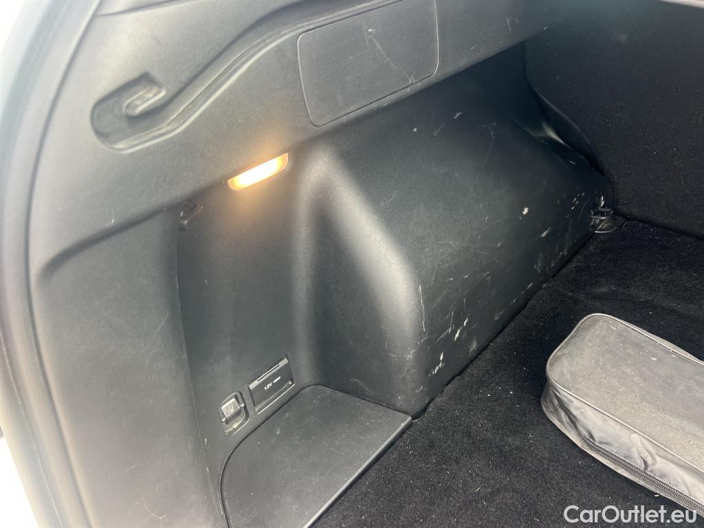  Hyundai  Tucson HYUNDAI  / 2020 / 5P / todoterreno 1.6 CRDI 85kW (115CV) Klass #11