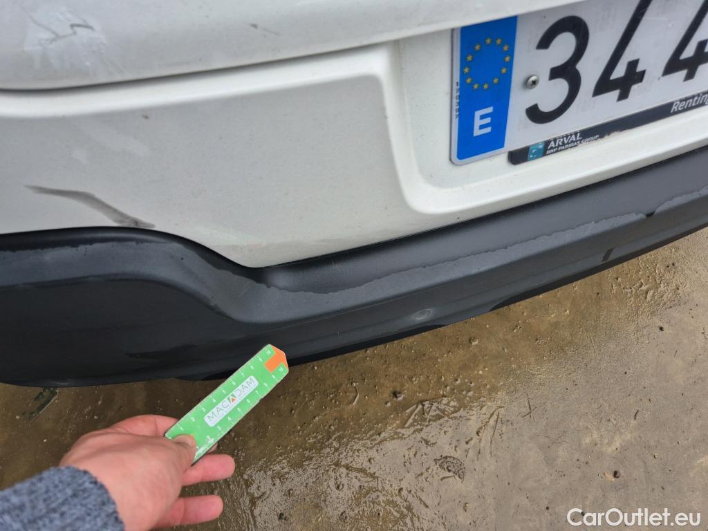  Citroen  C3 CITROEN  / 2020 / 5P / berlina con portón BlueHDi 75KW (100CV) S&S Feel Pack #8