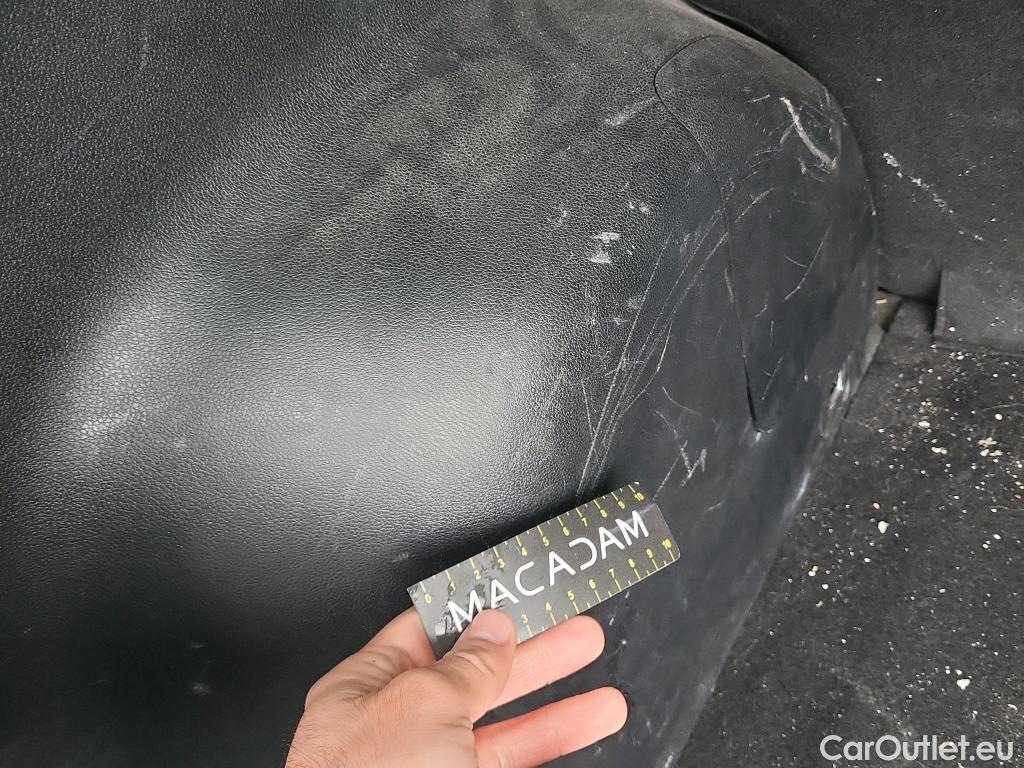  KIA  Niro KIA  / 2019 / 5P / crossover 1.6 GDi HEV 104kW (141CV) Drive #2