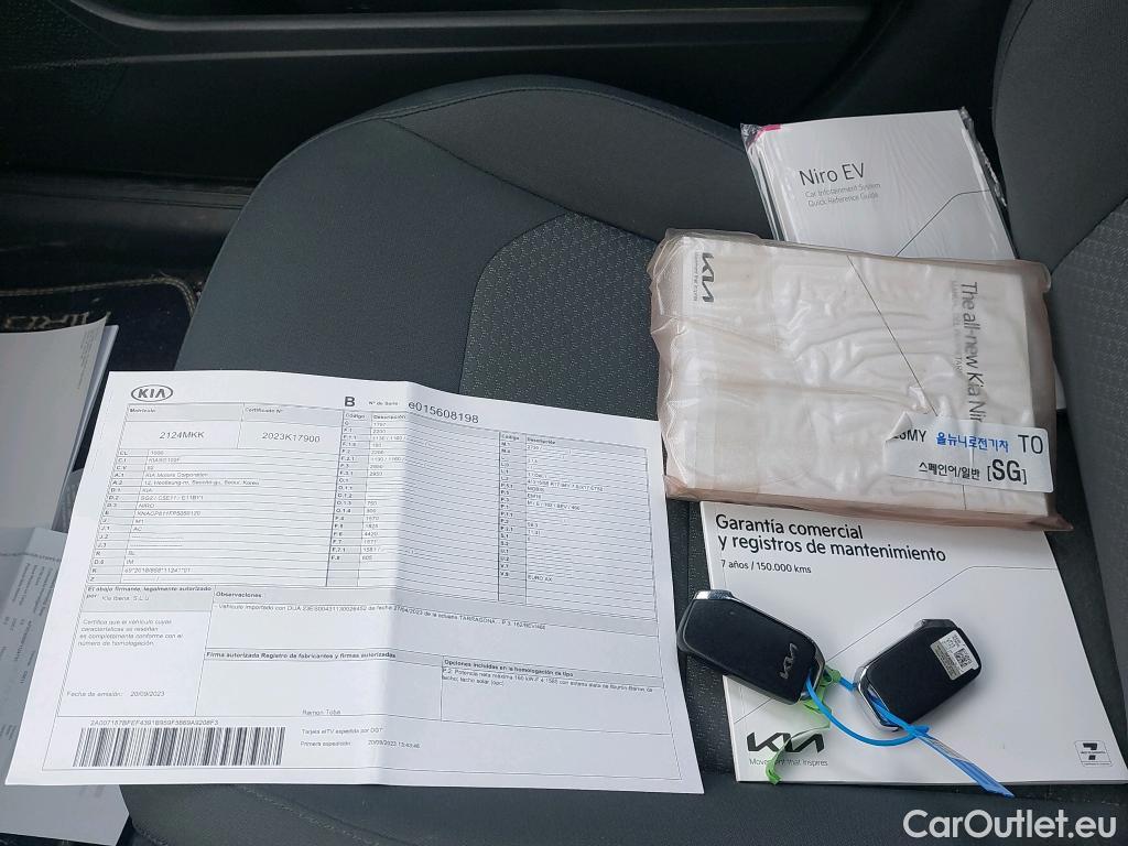  KIA  Niro  e-Concept #7