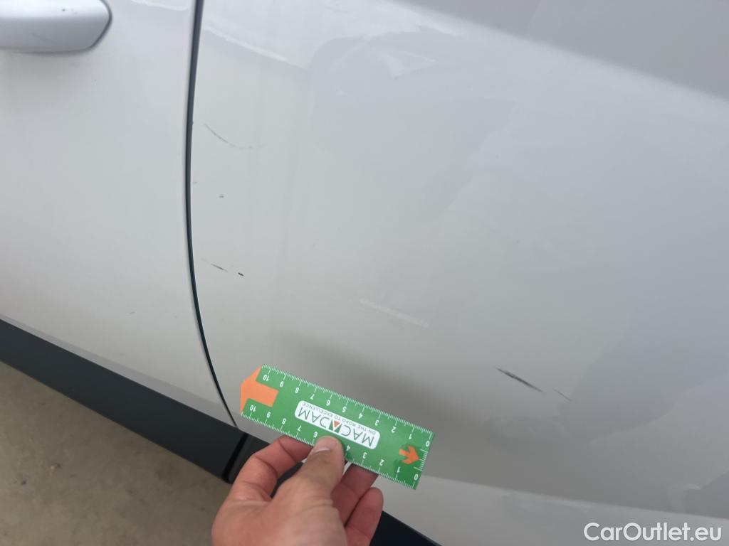  Hyundai  Tucson HYUNDAI  / 2020 / 5P / todoterreno 1.6 CRDI 85kW (115CV) Klass #8