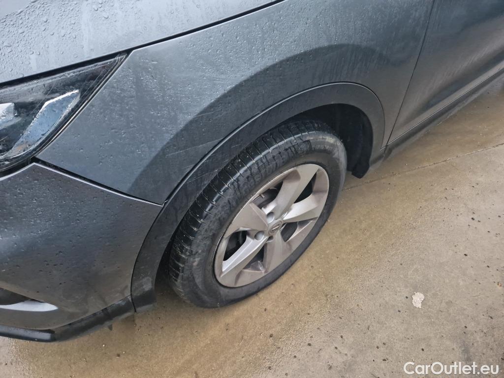  Nissan  Qashqai NISSAN  / 2017 / 5P / todoterreno dCi 85 kW (115 CV) E6D ACENTA #20