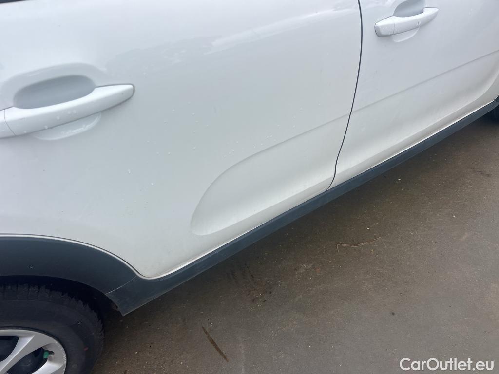  Citroen  C3 CITROEN  / 2016 / 5P / berlina con portón BlueHDi 73KW (100CV) S&S FEEL #7