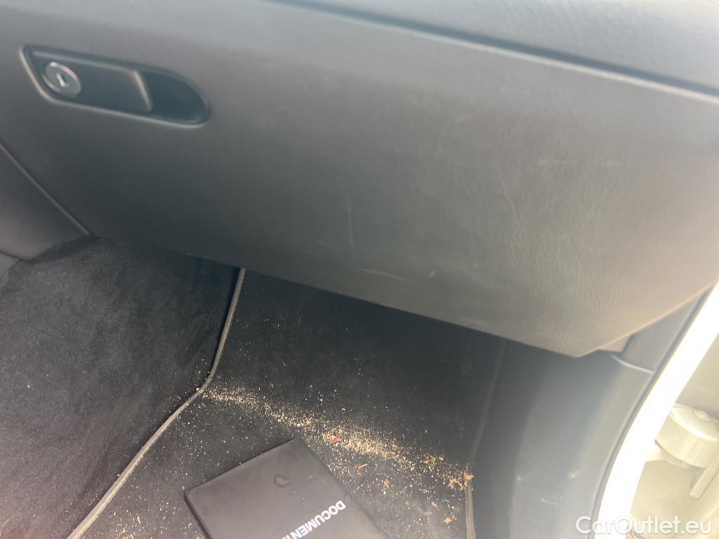  Mercedes  G-Klasee MERCEDES-BENZ GLC Coupé / 2019 / 5P / coupé GLC 300 de 4MATIC #17