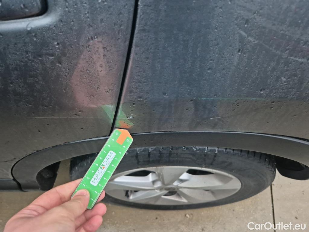  Nissan  Qashqai NISSAN  / 2017 / 5P / todoterreno dCi 85 kW (115 CV) E6D ACENTA #4