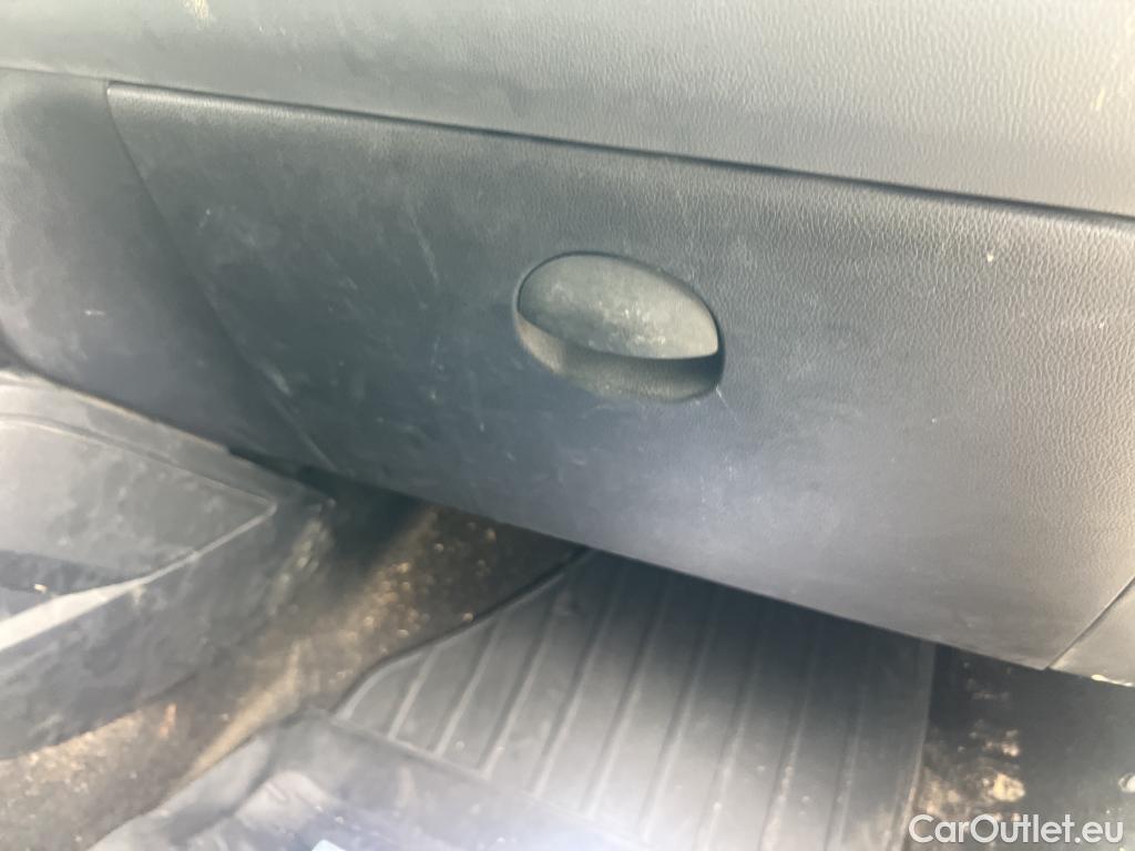  Dacia  Duster DACIA  / 2018 / 5P / todoterreno Essent. Blue dCi 85kW (115CV) 4X2 #17