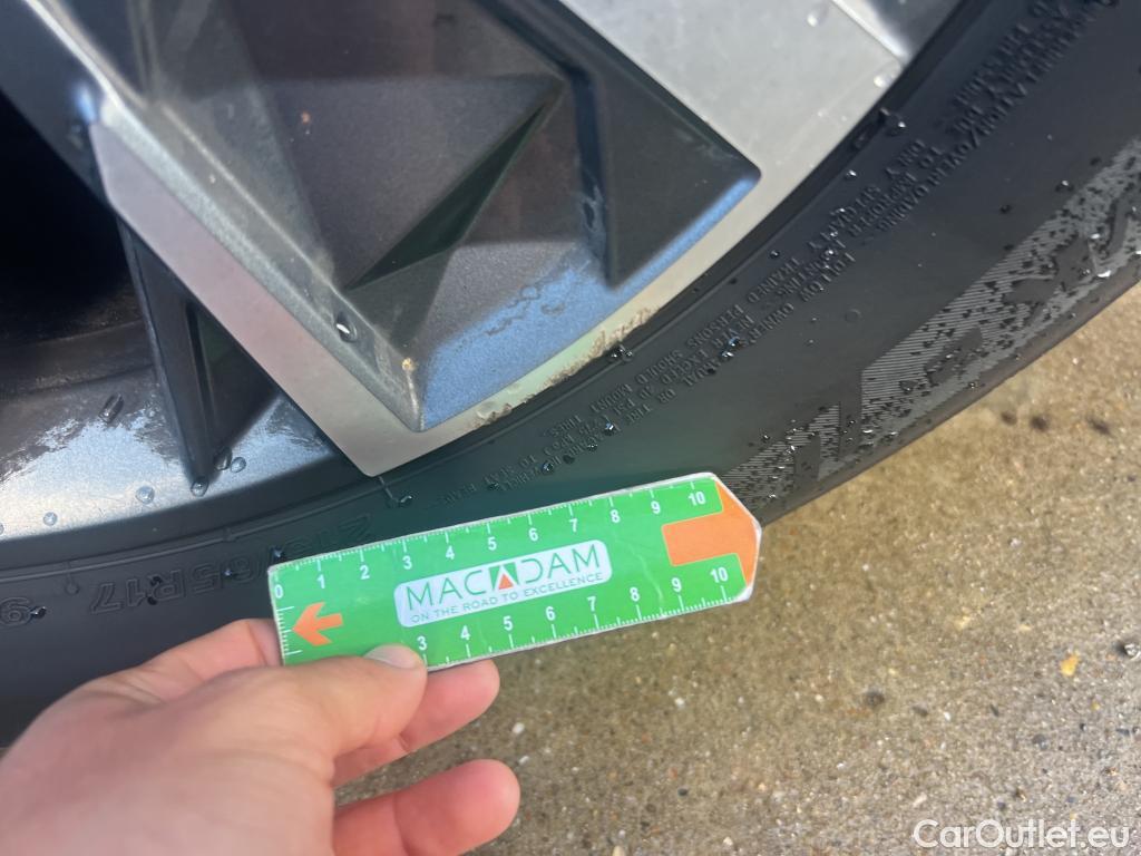  Hyundai  Tucson HYUNDAI  / 2020 / 5P / todoterreno 1.6 CRDI 100kW (136CV) 48V Maxx DCT 4x4 #13