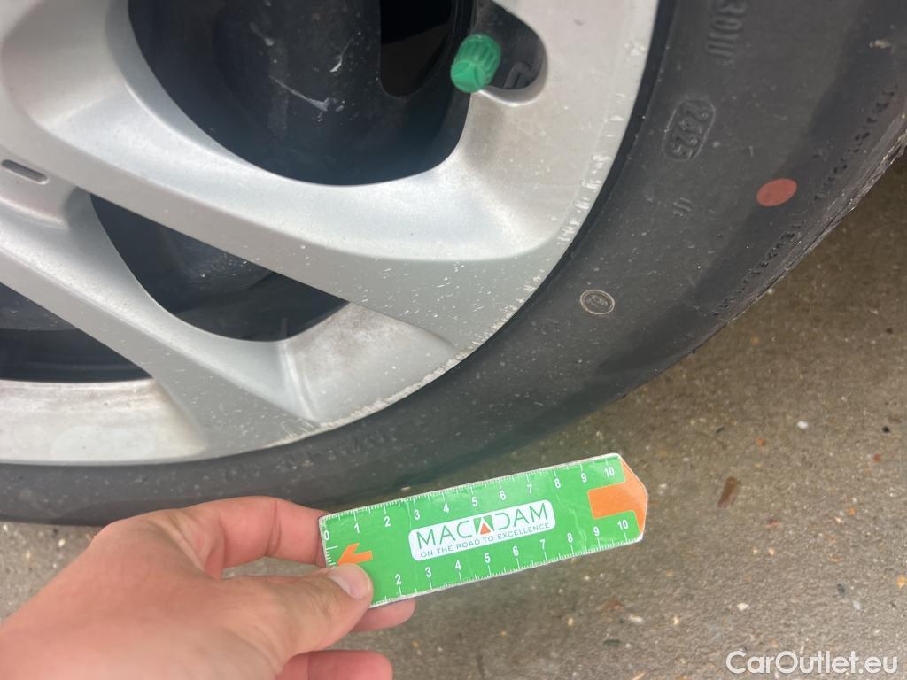  Citroen  C3 CITROEN  / 2016 / 5P / berlina con portón BlueHDi 73KW (100CV) S&S FEEL #21