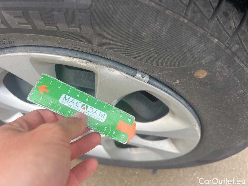  Citroen  C3 CITROEN  / 2016 / 5P / berlina con portón BlueHDi 73KW (100CV) S&S FEEL #15