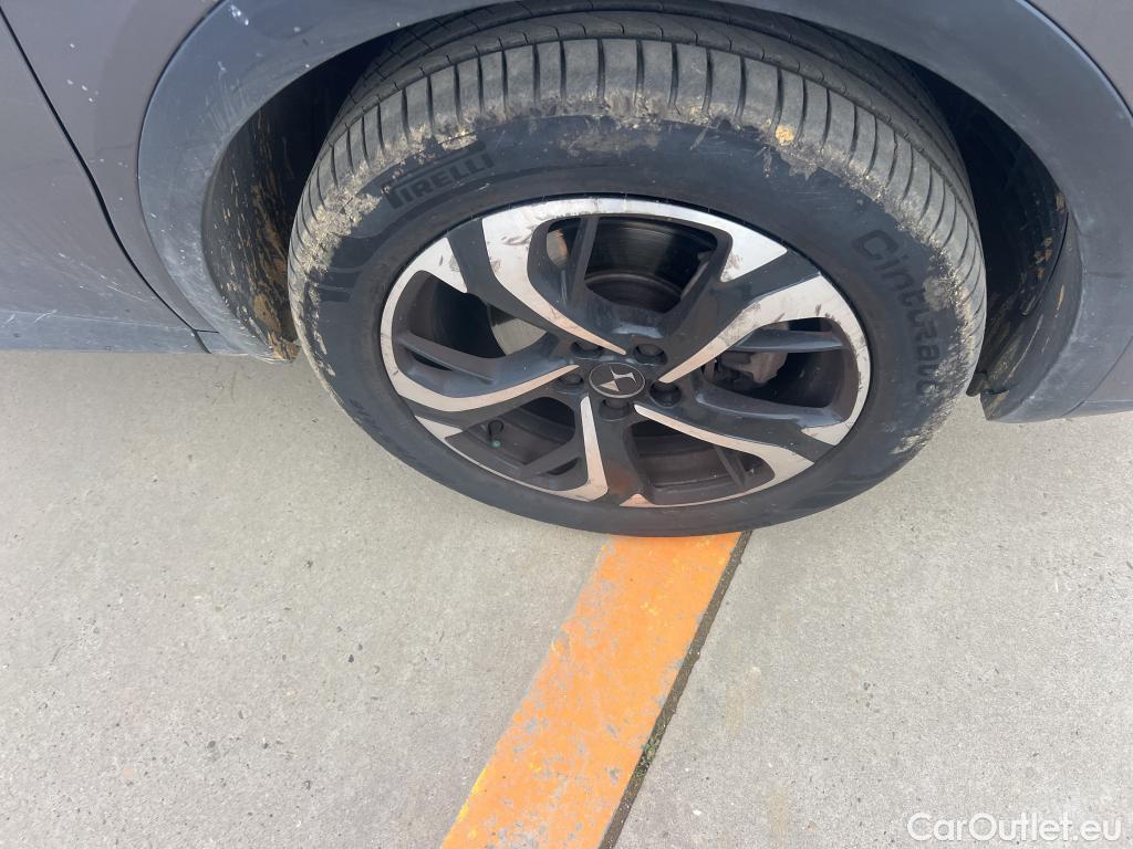  DS  DS7 DS DS 7 Crossback / 2017 / 5P / todoterreno BlueHDi DE 96kW (130CV) Auto. CHIC (AC) #5