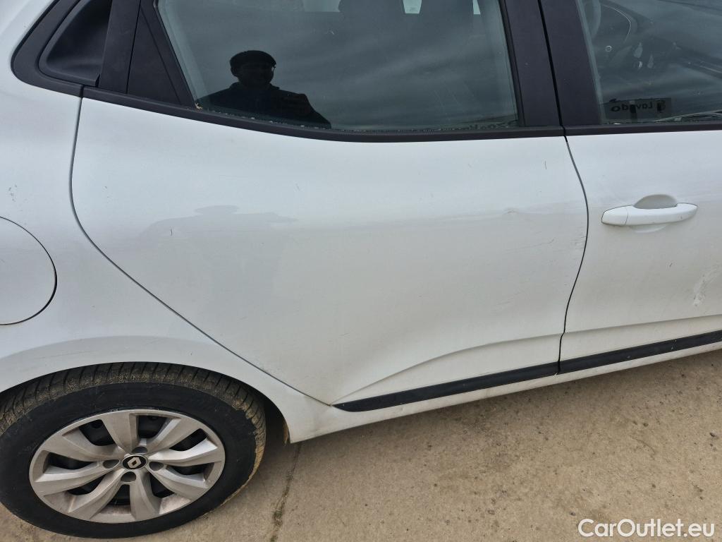  Renault  Clio RENAULT  / 2019 / 5P / berlina con portón Business TCe 67 kW (90CV) #18