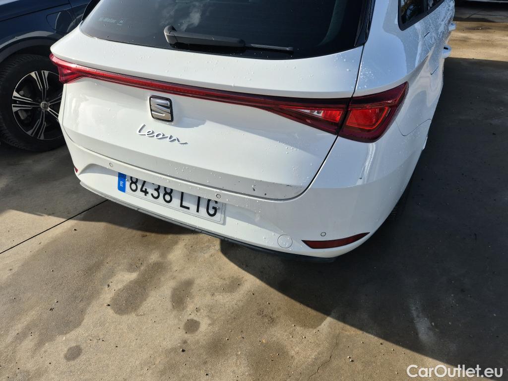  Seat  Leon SEAT Nuevo León / 2020 / 5P / familiar SP 2.0 TDI 85kW Style Go(SP) #17