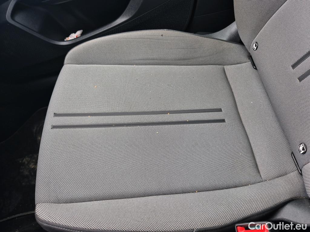  Land Rover  Discovery SEAT Nuevo León / 2020 / 5P / berlina con portón 2.0 TDI 85kW S&S Style Go (AC3) #1