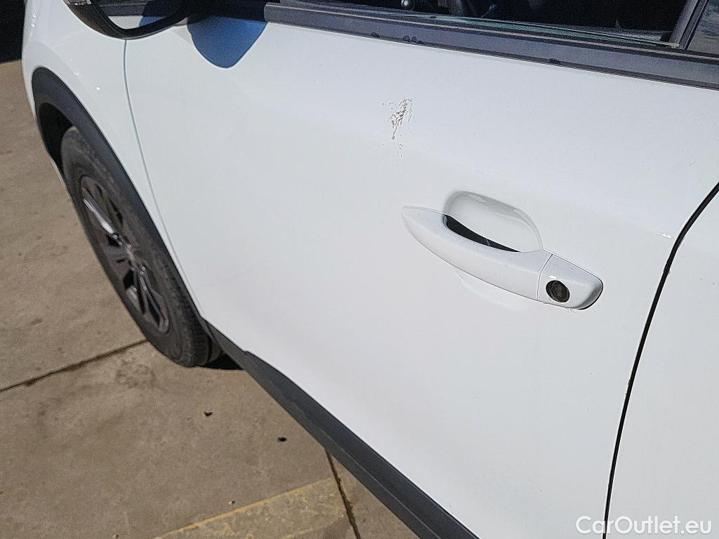  Peugeot  2008 PEUGEOT  / 2019 / 5P / todoterreno Active Pack BlueHDI 81kW (110CV) #25