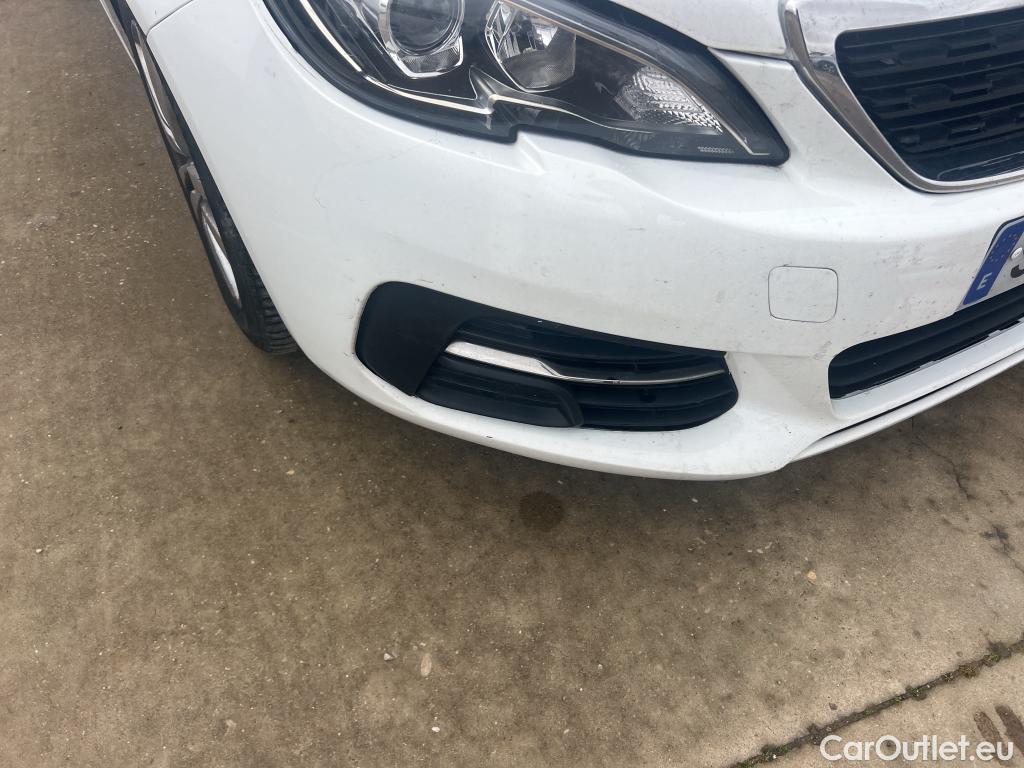  Peugeot  308 PEUGEOT  5p 2G berlina con portón 5p Active 1.6 BlueHDi 73KW (100CV) #39