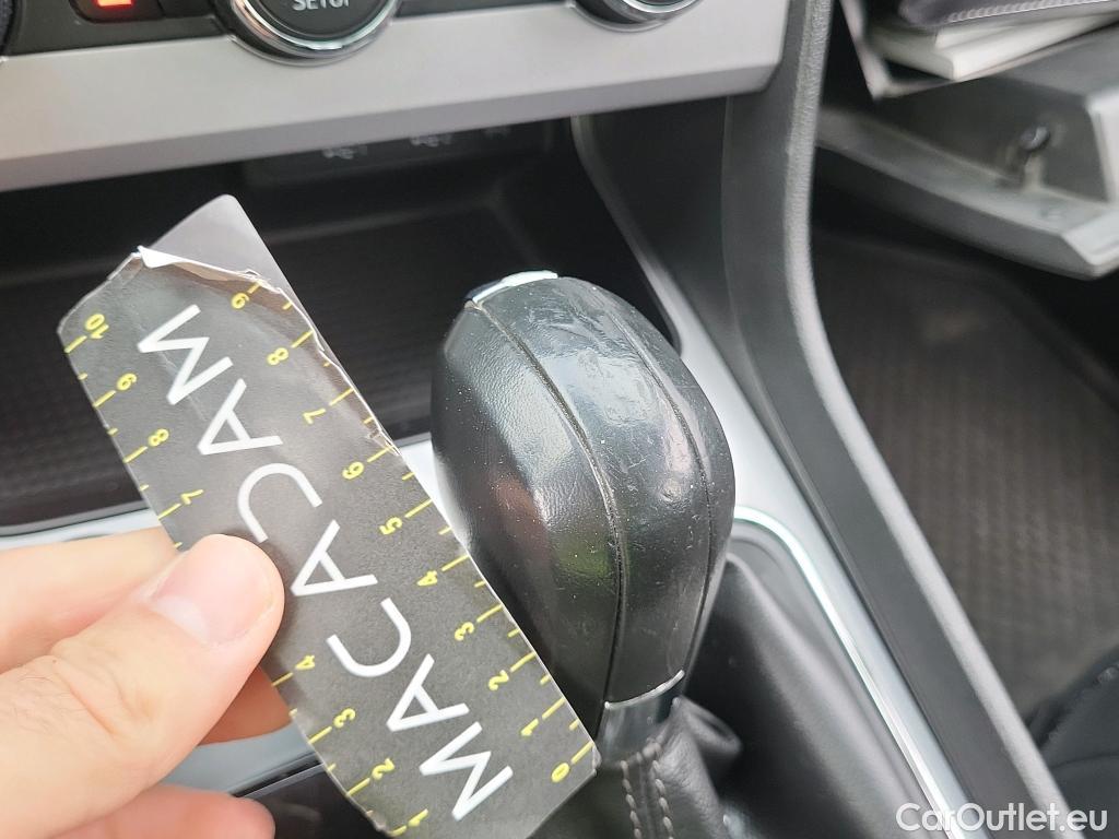  Seat  Leon SEAT León / 2016 / 5P / berlina con portón 2.0 TDI 110kW DSG-7 S&S Xcellence Ed Pl #17