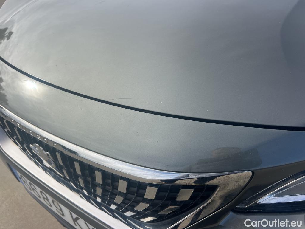  Peugeot  3008 PEUGEOT  / 2016 / 5P / todoterreno 1.5L BlueHDi 96kW (130CV) S&S Active (AC2) #9