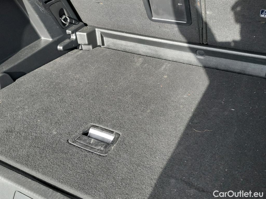  Peugeot  3008 PEUGEOT  / 2020 / 5P / todoterreno 1.5 BlueHDi 96kW (130CV) S&S Active Pack #15