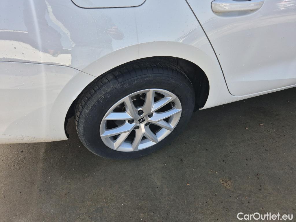  Seat  Leon SEAT Nuevo León / 2020 / 5P / familiar SP 2.0 TDI 85kW Style Go(SP) #22