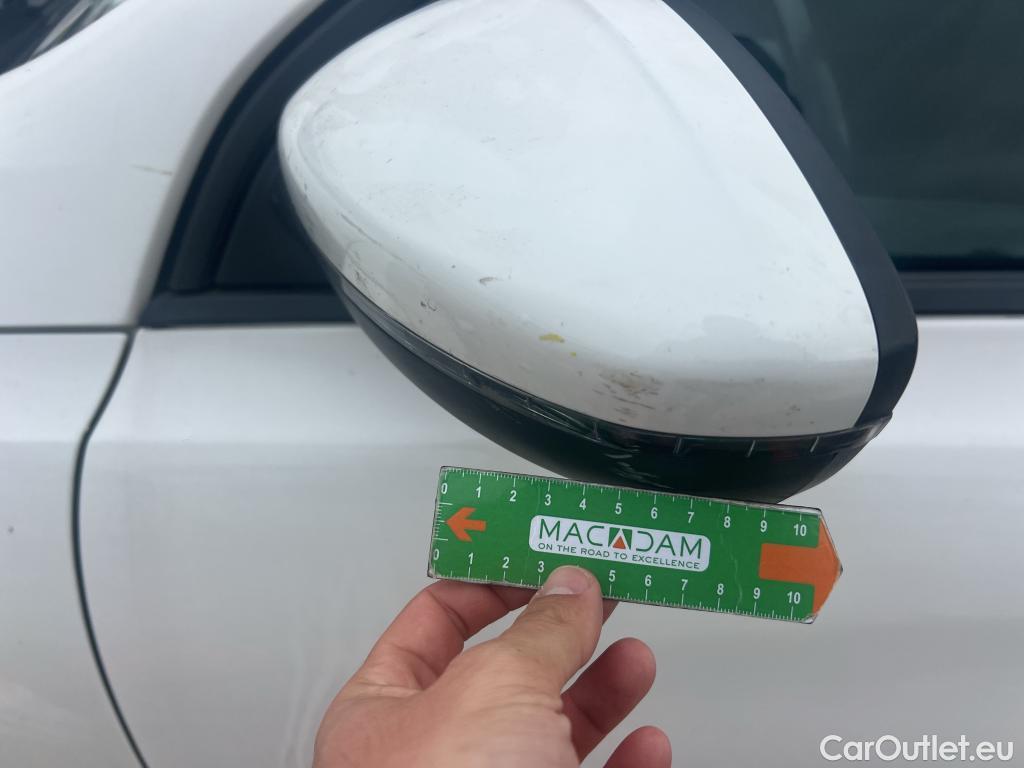  Peugeot  308 PEUGEOT  5p 2G berlina con portón 5p Active 1.6 BlueHDi 73KW (100CV) #41