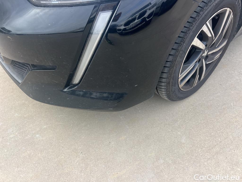  Peugeot  208 PEUGEOT  / 2019 / 5P / berlina con portón BlueHDi 73kW (100CV) Allure Pack #25