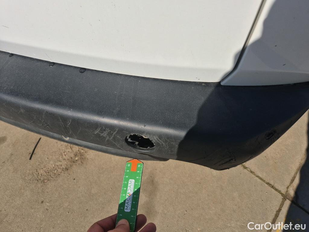  Peugeot  2008 PEUGEOT  / 2016 / 5P / todoterreno Signature BlueHDi 100 S&S 5 Vel. MAN #8