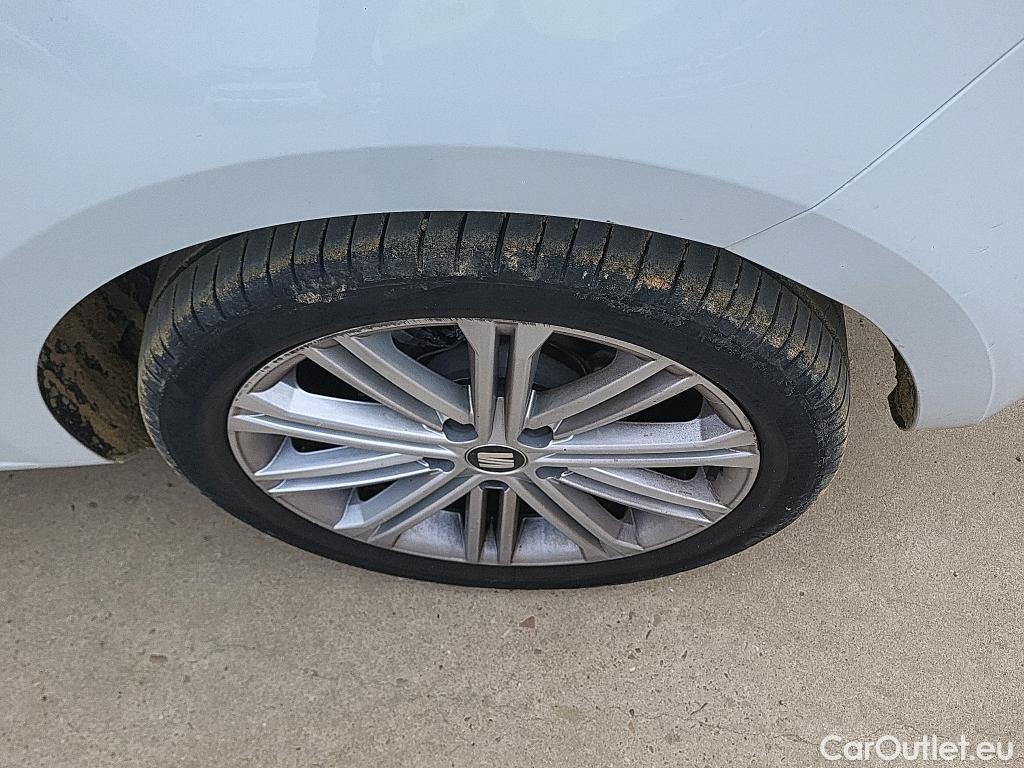  Seat  Leon SEAT León / 2016 / 5P / berlina con portón 2.0 TDI 110kW DSG-7 S&S Xcellence Ed Pl #10