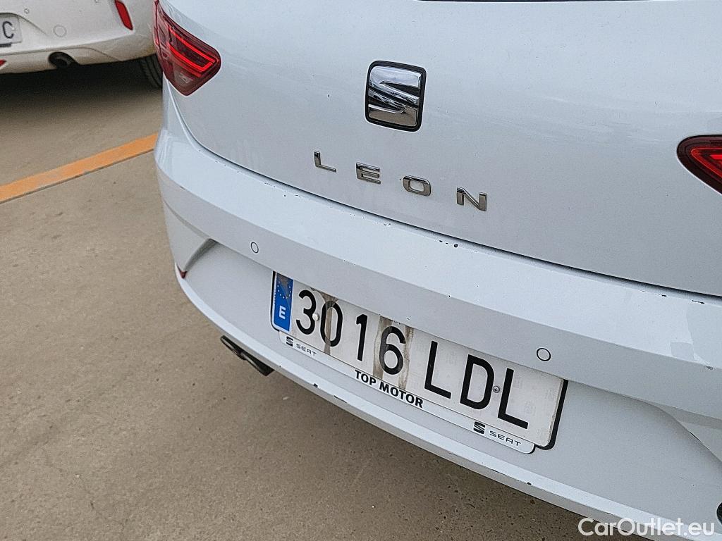  Seat  Leon SEAT León / 2016 / 5P / berlina con portón 2.0 TDI 110kW DSG-7 S&S Xcellence Ed Pl #24