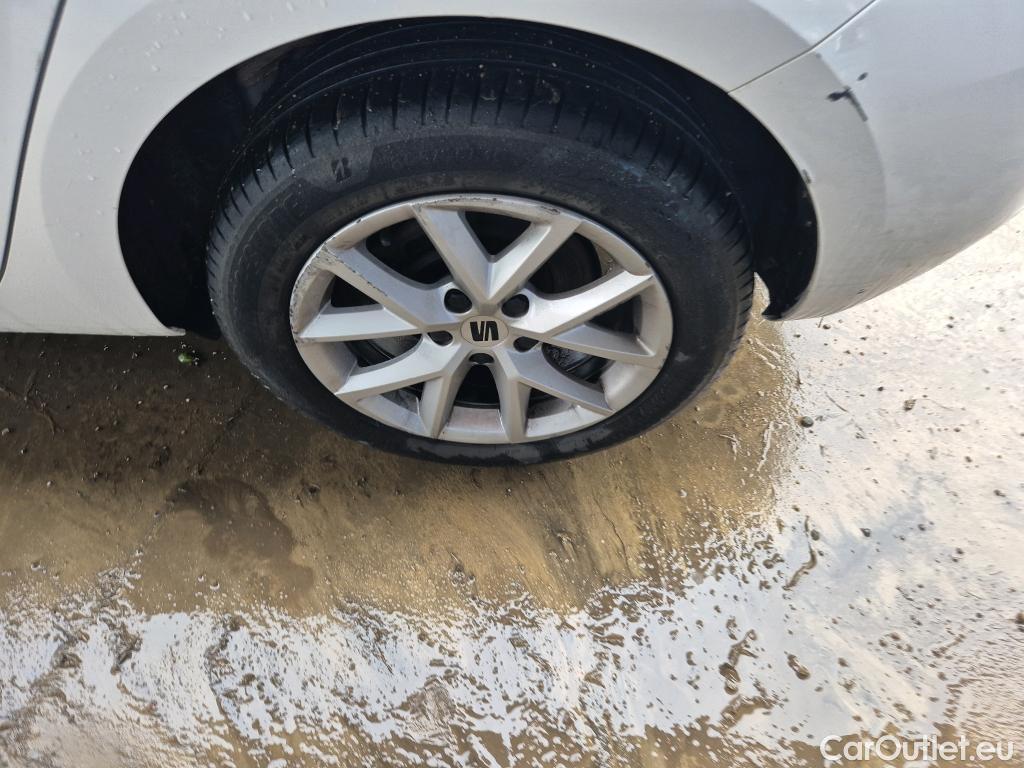  Land Rover  Discovery SEAT Nuevo León / 2020 / 5P / berlina con portón 2.0 TDI 85kW S&S Style Go (AC3) #29