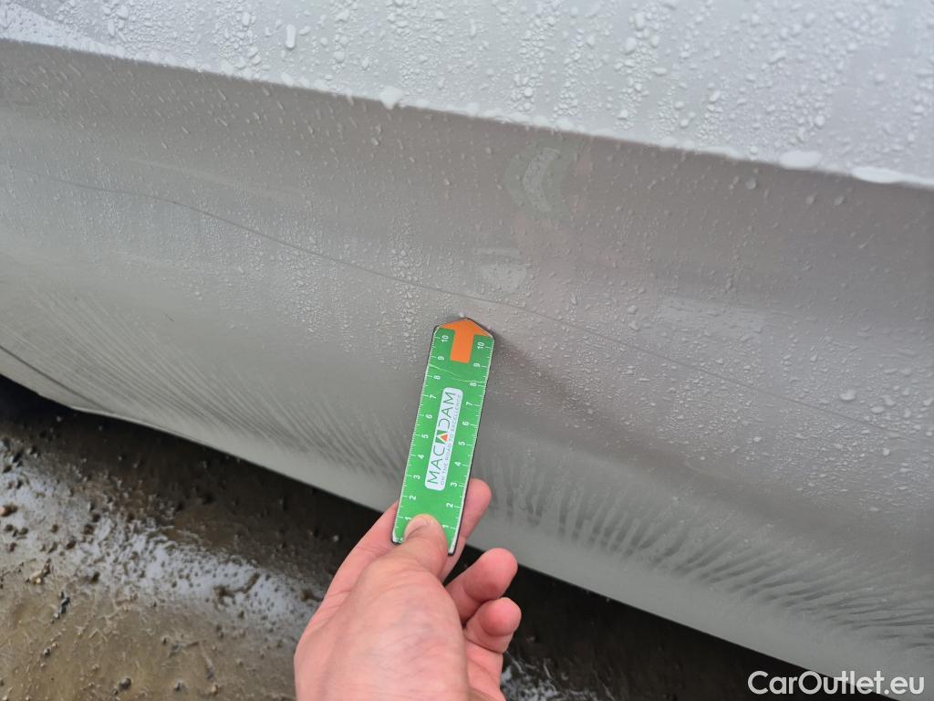  Land Rover  Discovery SEAT Nuevo León / 2020 / 5P / berlina con portón 2.0 TDI 85kW S&S Style Go (AC3) #14