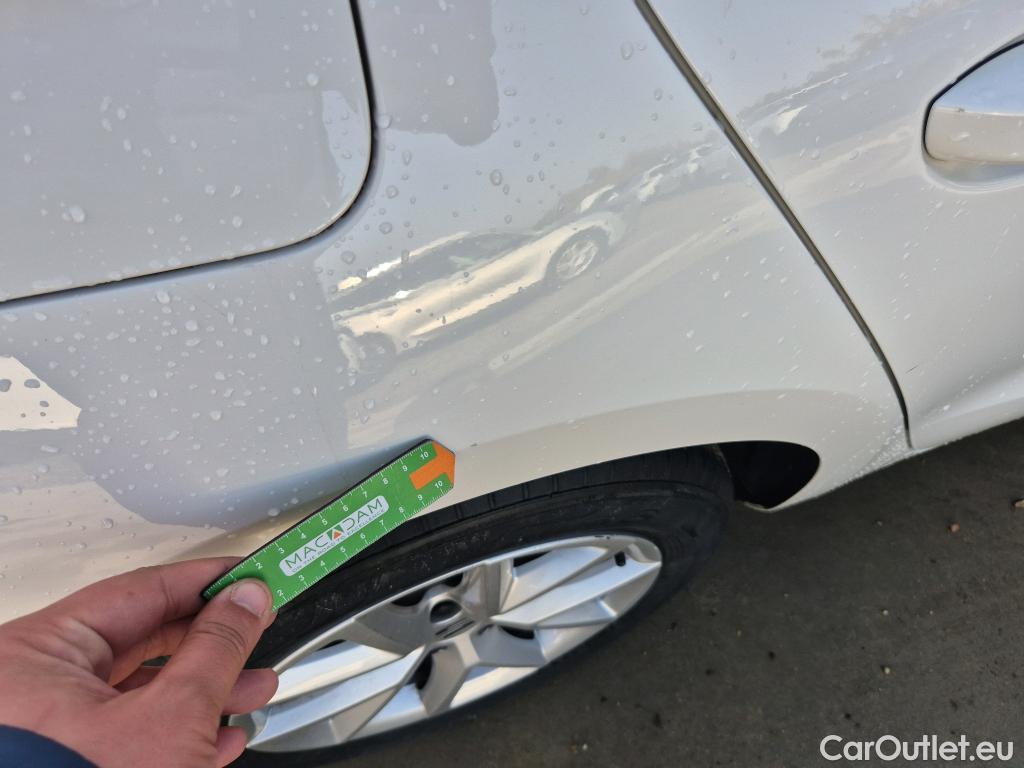  Seat  Leon SEAT Nuevo León / 2020 / 5P / familiar SP 2.0 TDI 85kW Style Go(SP) #25