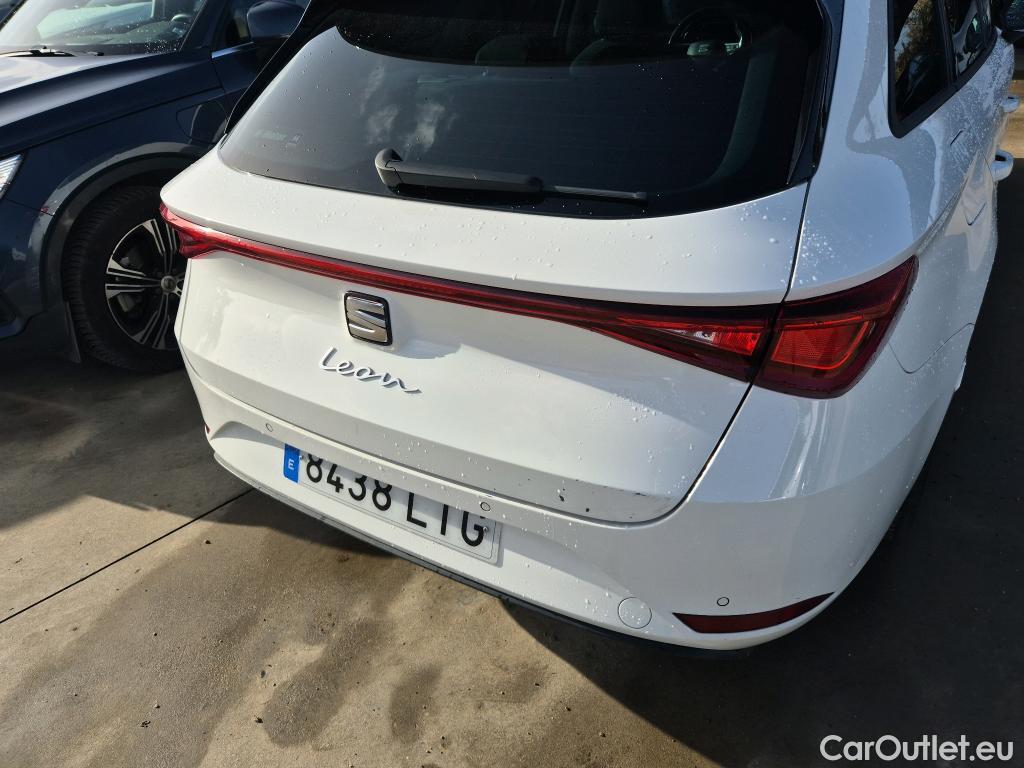  Seat  Leon SEAT Nuevo León / 2020 / 5P / familiar SP 2.0 TDI 85kW Style Go(SP) #1