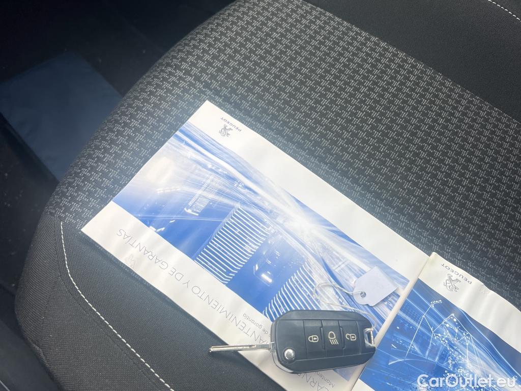  Peugeot  308 PEUGEOT  5p 2G berlina con portón 5p Active 1.6 BlueHDi 73KW (100CV) #4