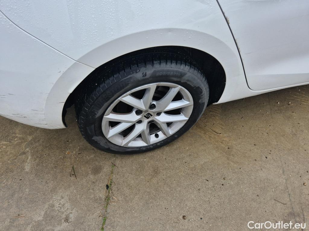  Land Rover  Discovery SEAT Nuevo León / 2020 / 5P / berlina con portón 2.0 TDI 85kW S&S Style Go (AC3) #35