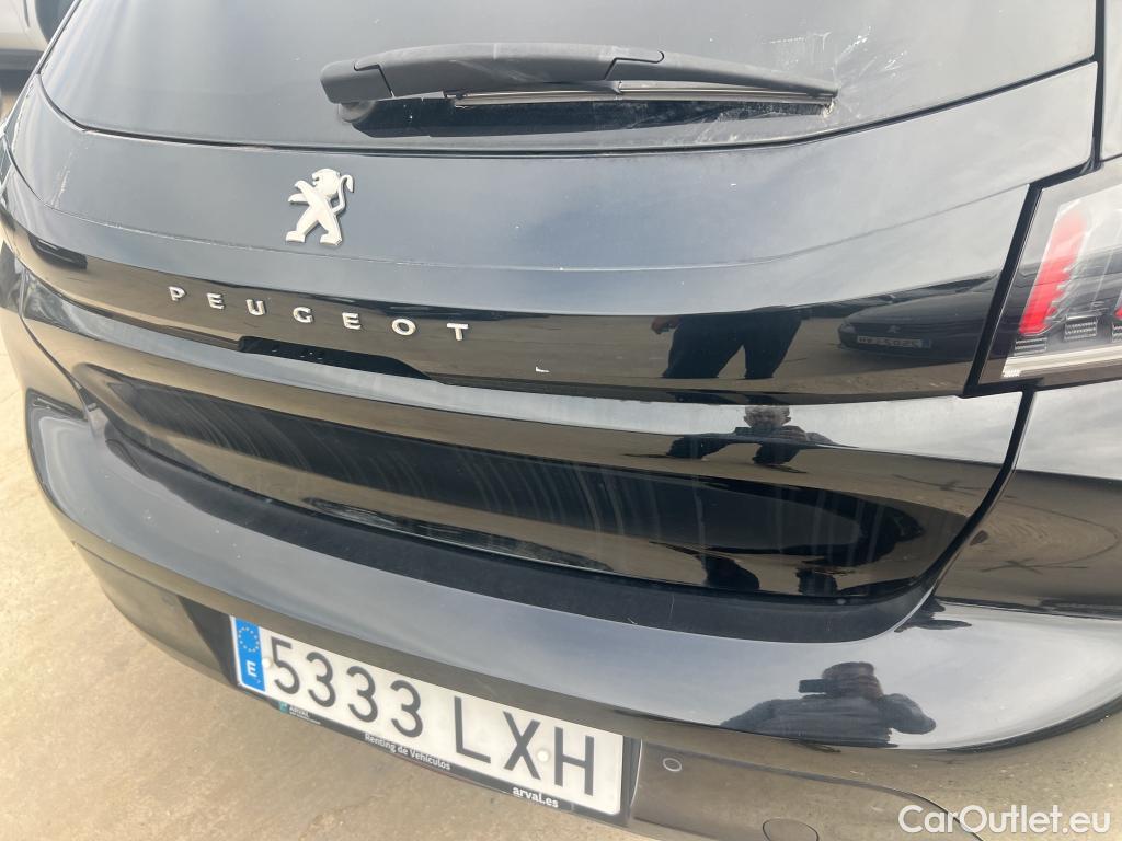  Peugeot  208 PEUGEOT  / 2019 / 5P / berlina con portón BlueHDi 73kW (100CV) Allure Pack #1