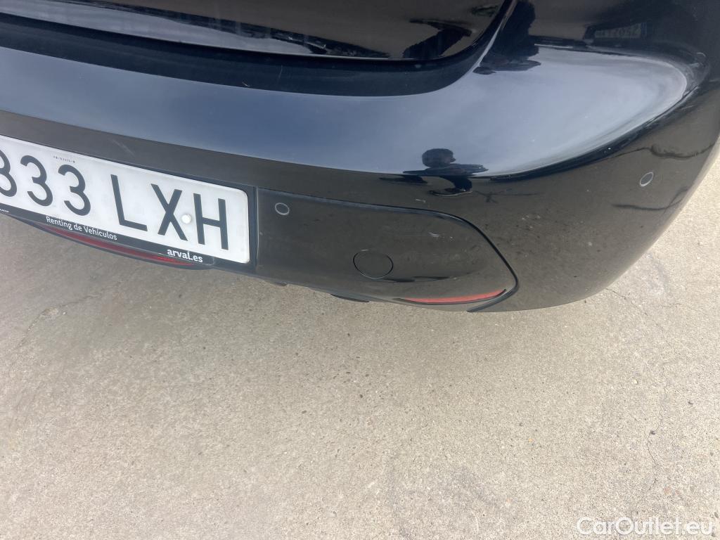  Peugeot  208 PEUGEOT  / 2019 / 5P / berlina con portón BlueHDi 73kW (100CV) Allure Pack #29