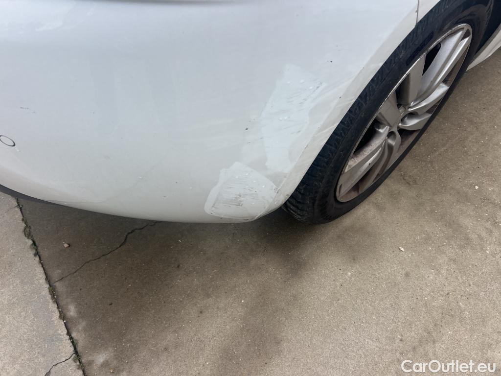  Peugeot  308 PEUGEOT  5p 2G berlina con portón 5p Active 1.6 BlueHDi 73KW (100CV) #31